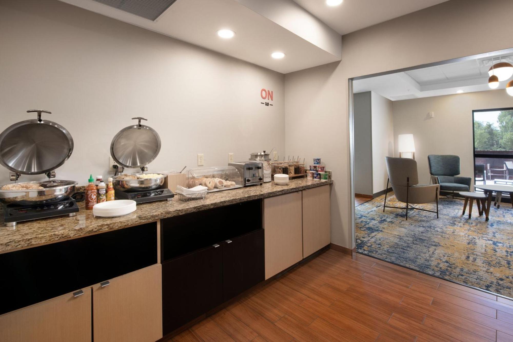 Towneplace Suites Oklahoma City Airport Экстерьер фото