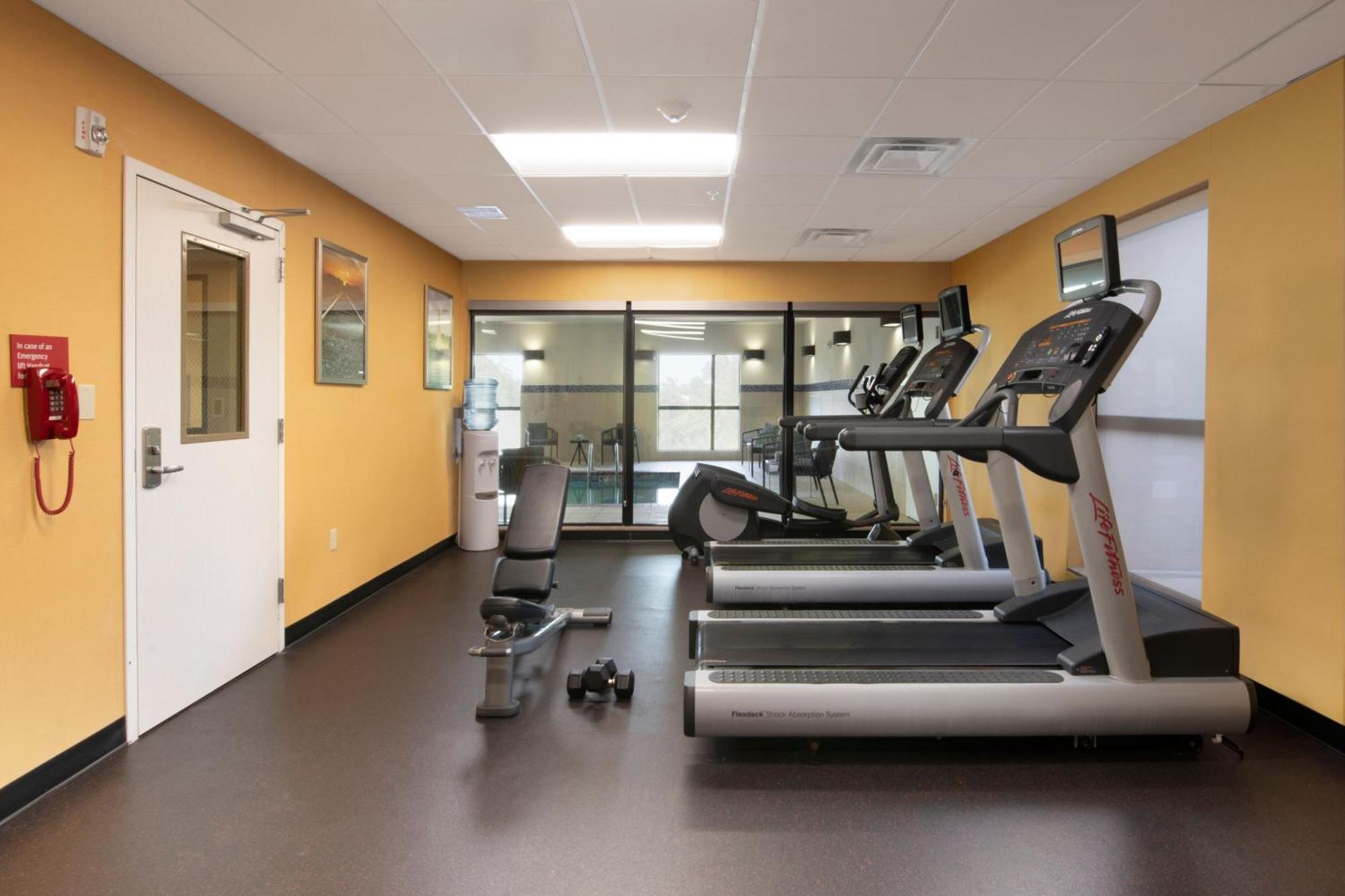 Towneplace Suites Oklahoma City Airport Экстерьер фото